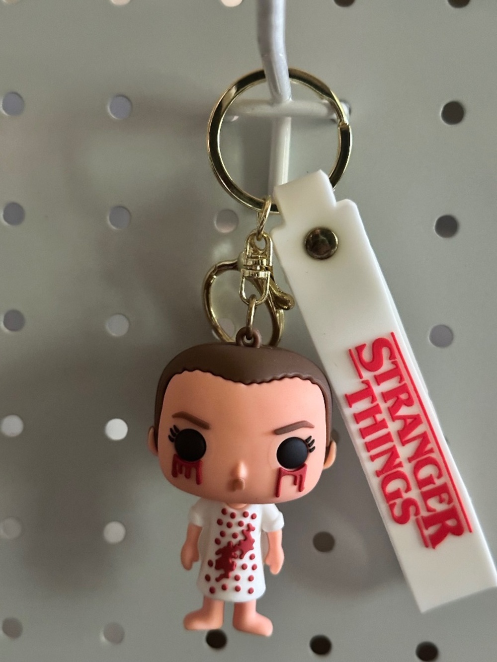 El….. Retro Horror Keychain 🔦🩸 | 80s Sci-Fi Inspired Charm